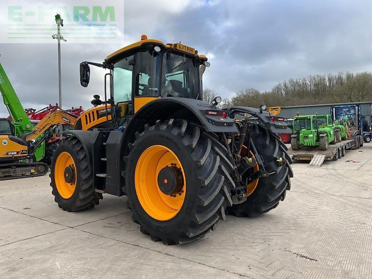 Traktor of the type JCB 8330 fastrac tractor (st25723), Gebrauchtmaschine in SHAFTESBURY (Picture 7)