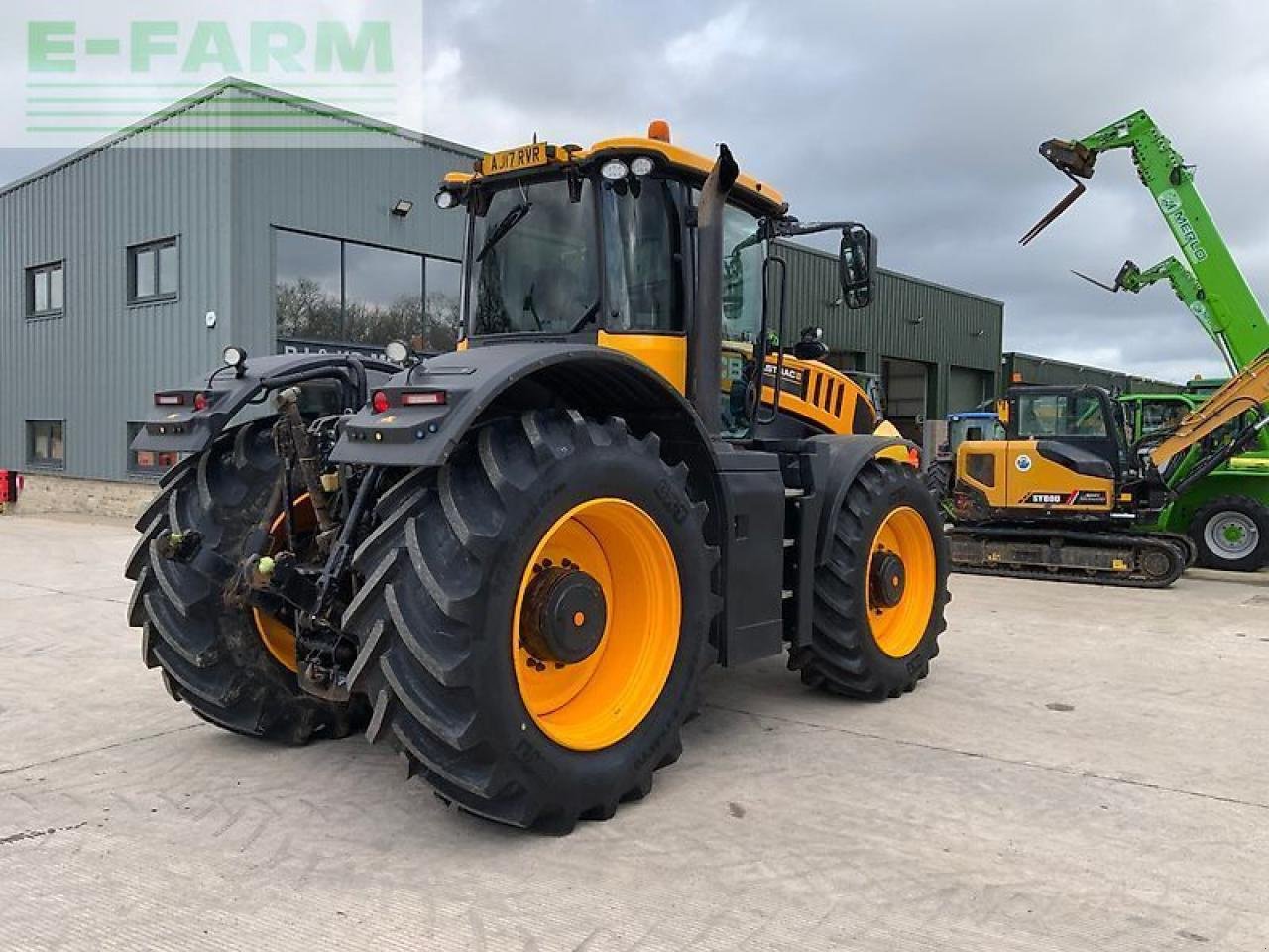Traktor of the type JCB 8330 fastrac tractor (st25723), Gebrauchtmaschine in SHAFTESBURY (Picture 9)