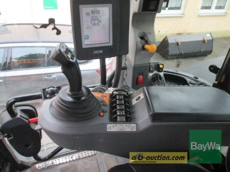 Traktor a típus JCB 8330, Gebrauchtmaschine ekkor: Obertraubling (Kép 13)