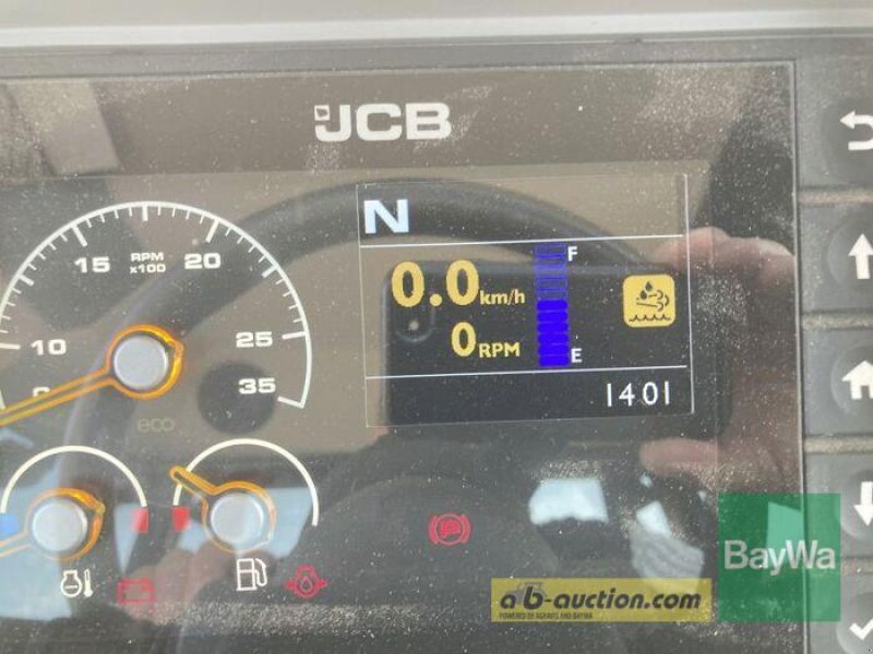 Traktor tip JCB 8330, Gebrauchtmaschine in Obertraubling (Poză 7)