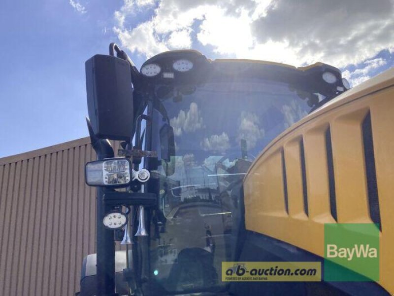 Traktor des Typs JCB 8330, Gebrauchtmaschine in Obertraubling (Bild 13)