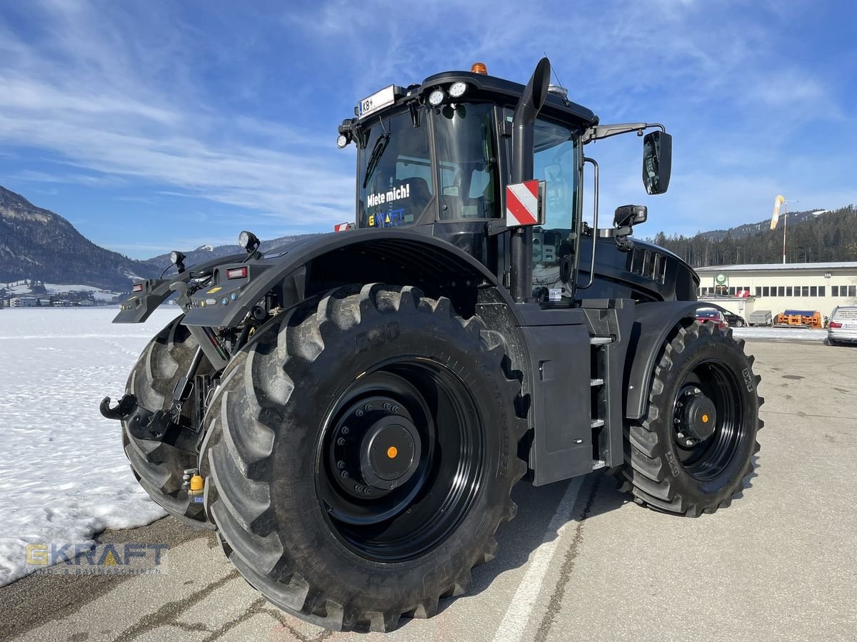 Traktor des Typs JCB 8330, Vorführmaschine in St. Johann in Tirol (Bild 5)