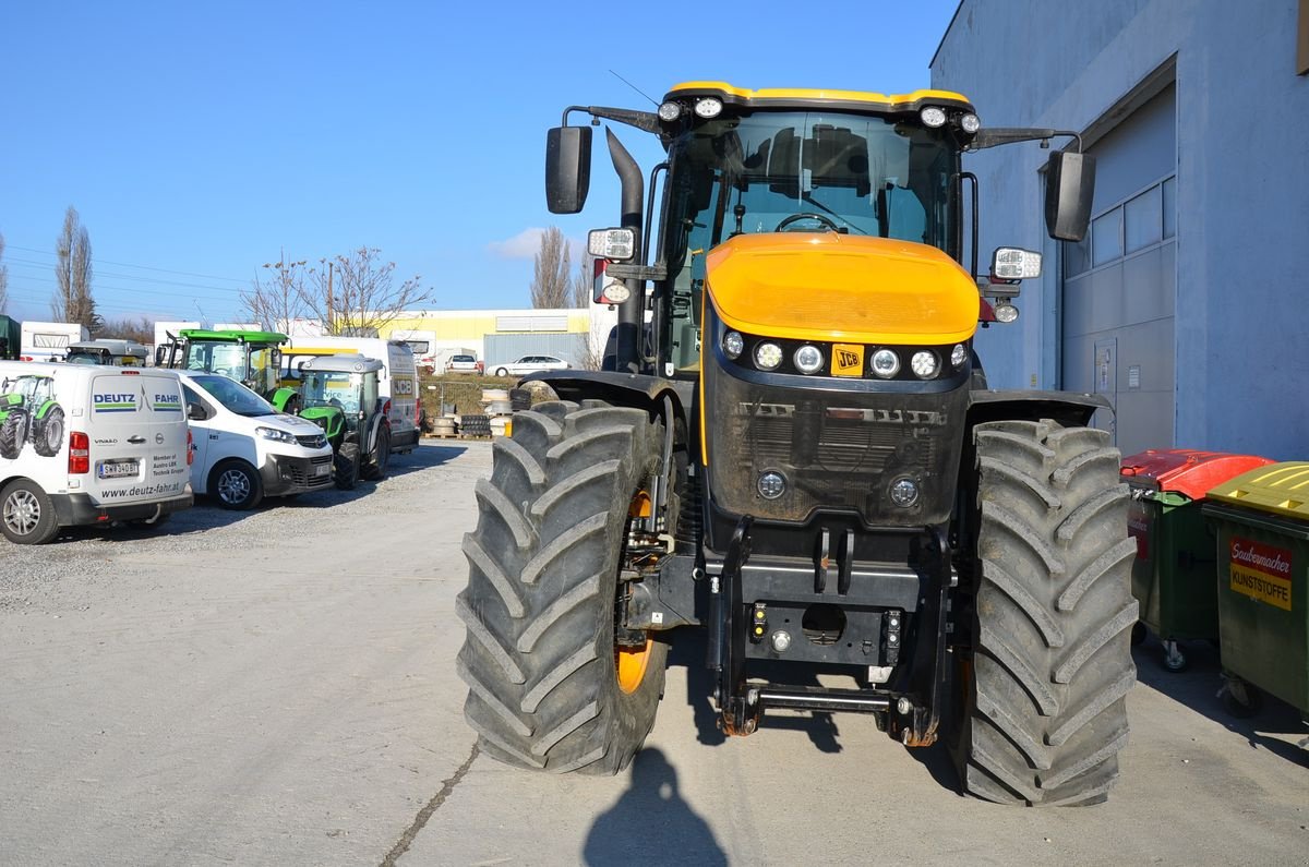 Traktor des Typs JCB 8330, Vorführmaschine in Wien (Bild 15)