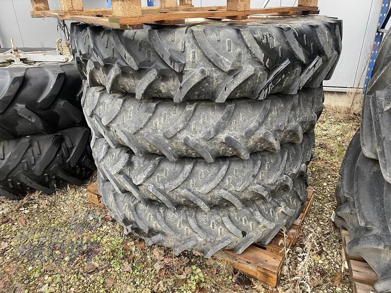 Traktor typu JCB Ersatzteile ETs für JCB Traktoren, Gebrauchtmaschine v Schutterzell (Obrázek 5)