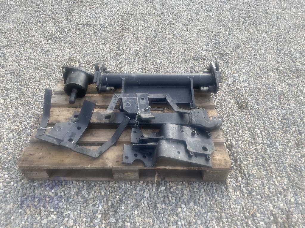 Traktor vrste JCB Ersatzteile ETs für JCB Traktoren, Gebrauchtmaschine v Schutterzell (Slika 1)