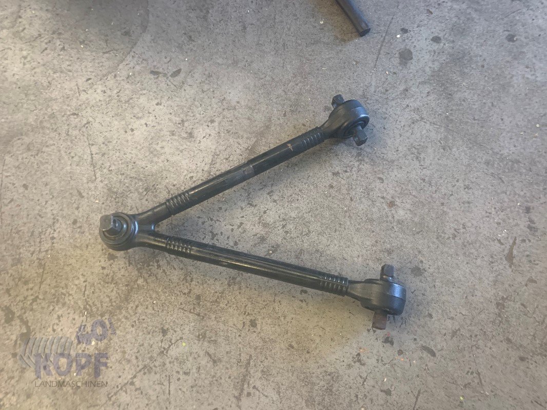 Traktor vrste JCB Ersatzteile ETs für JCB Traktoren, Gebrauchtmaschine v Schutterzell (Slika 2)