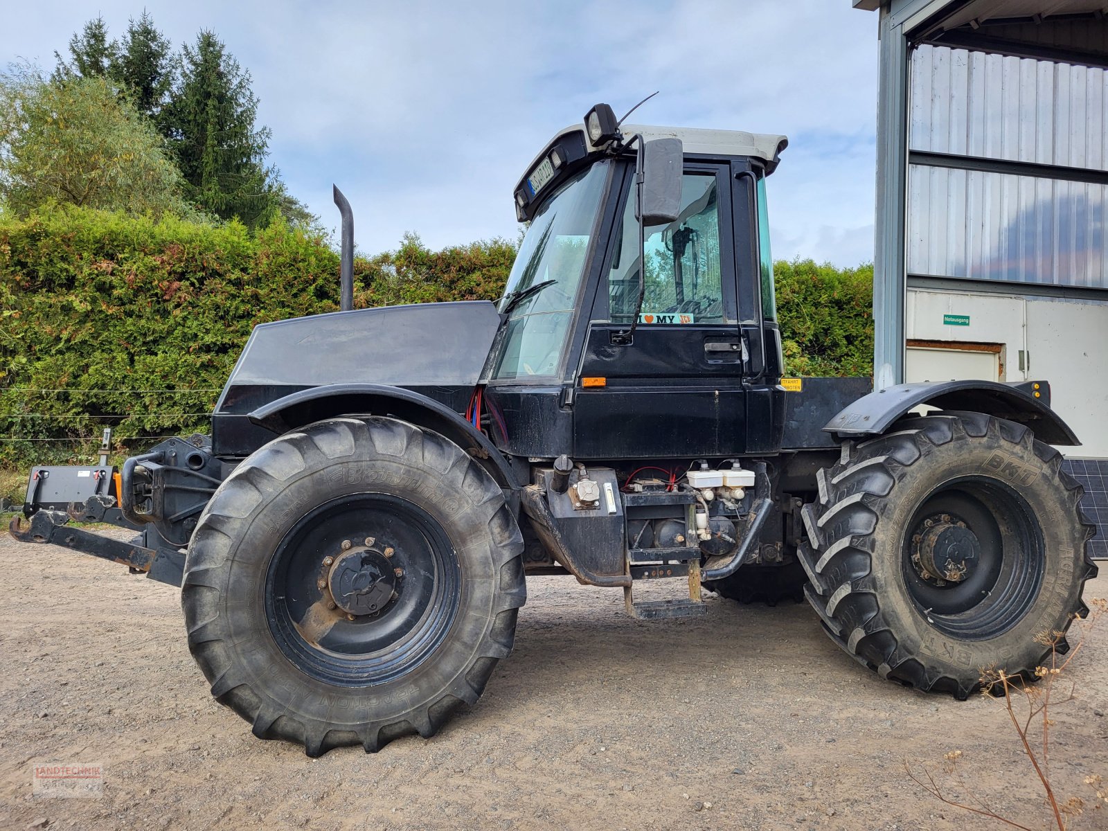 Traktor typu JCB Fastrac 150 T, Gebrauchtmaschine w Kirkel-Altstadt (Zdjęcie 2)