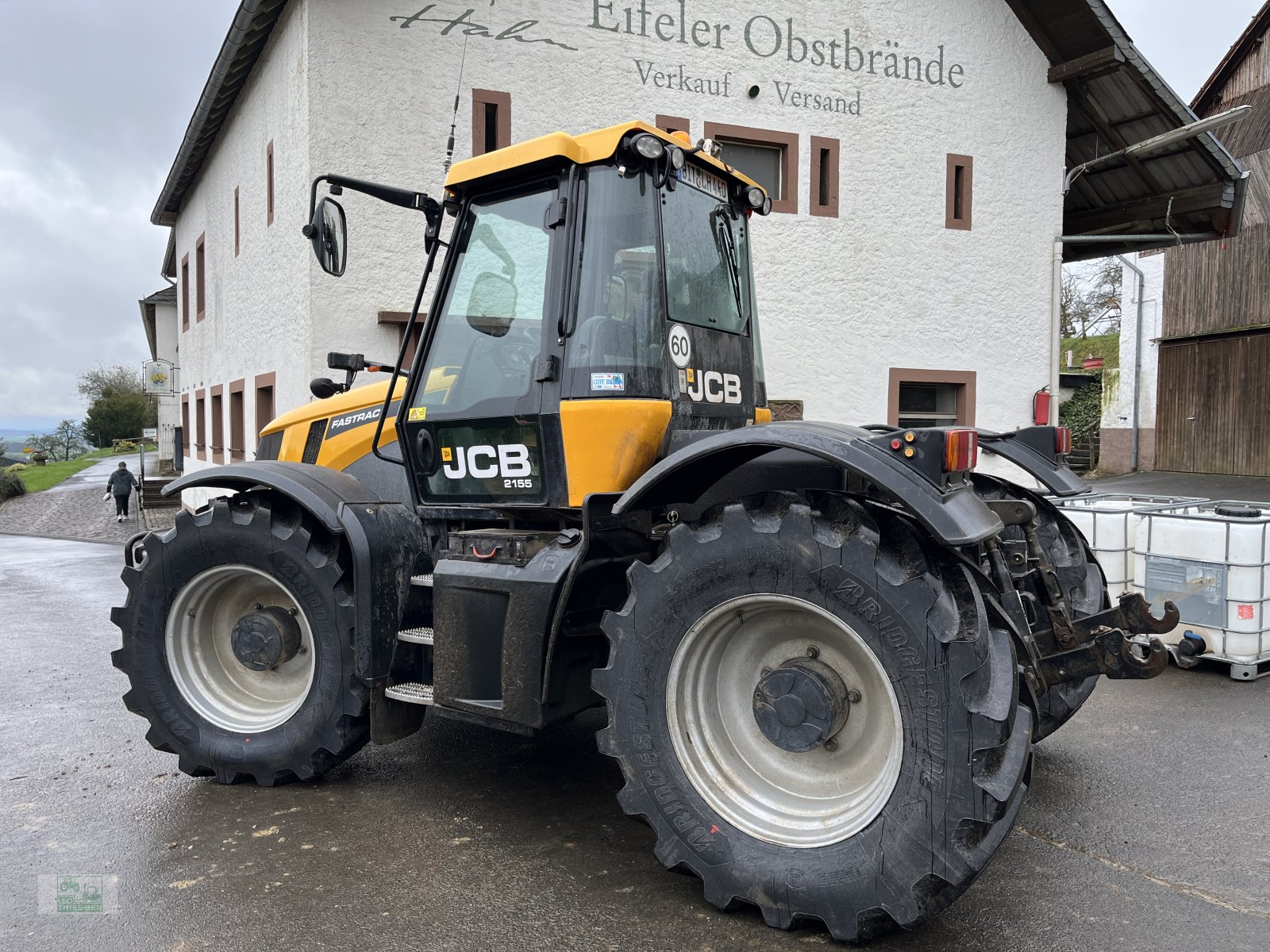 Traktor of the type JCB Fastrac 2155 4WS Plus, Gebrauchtmaschine in Steiningen b. Daun (Picture 2)
