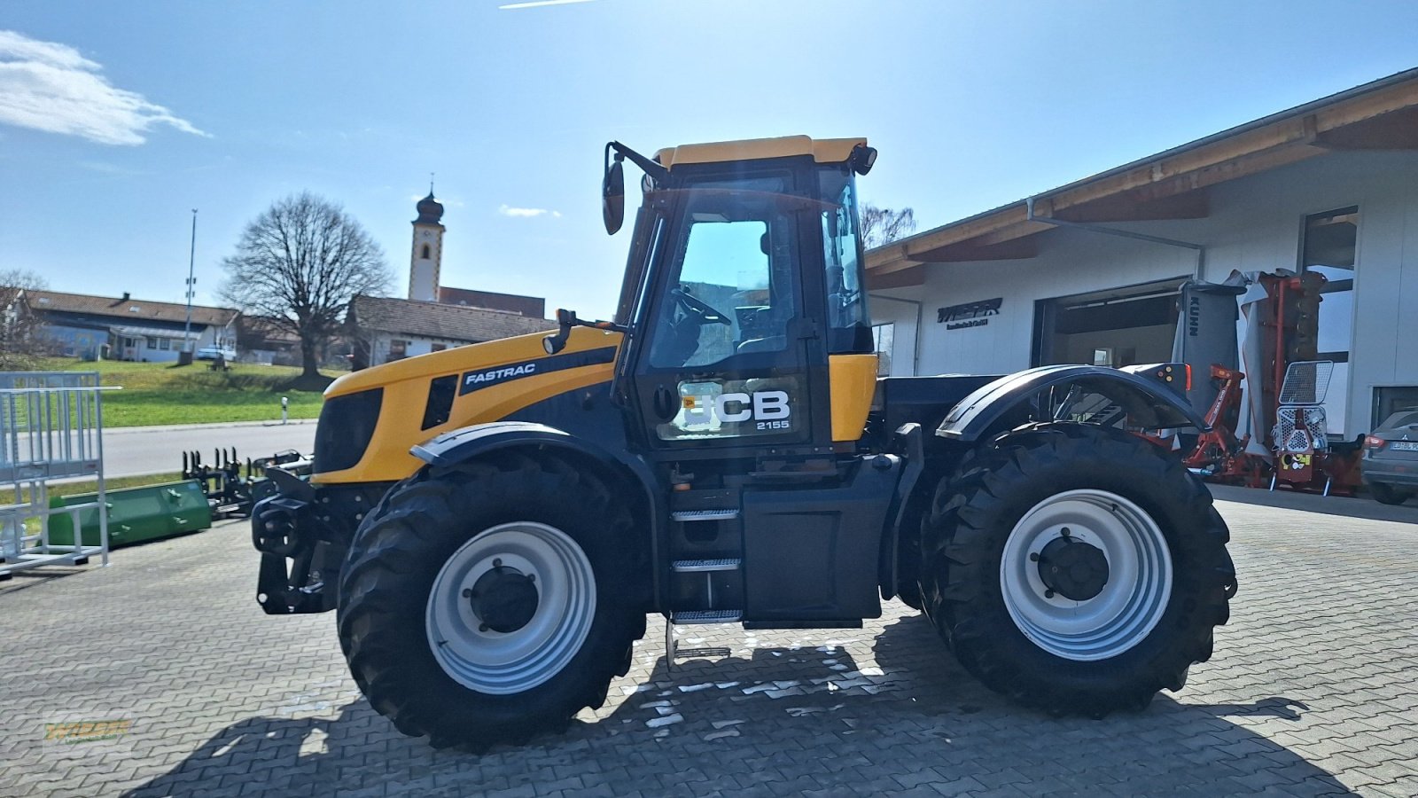 Traktor typu JCB Fastrac 2155 4WS, Gebrauchtmaschine v Frauenneuharting (Obrázek 2)