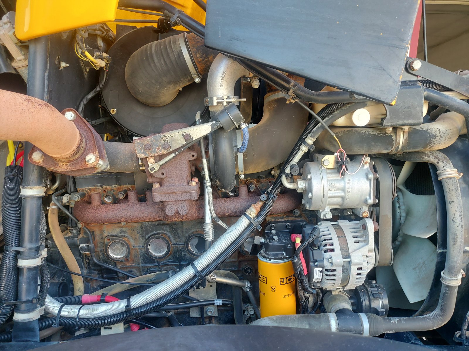 Traktor типа JCB Fastrac 2155 4WS, Gebrauchtmaschine в Haselbach (Фотография 4)