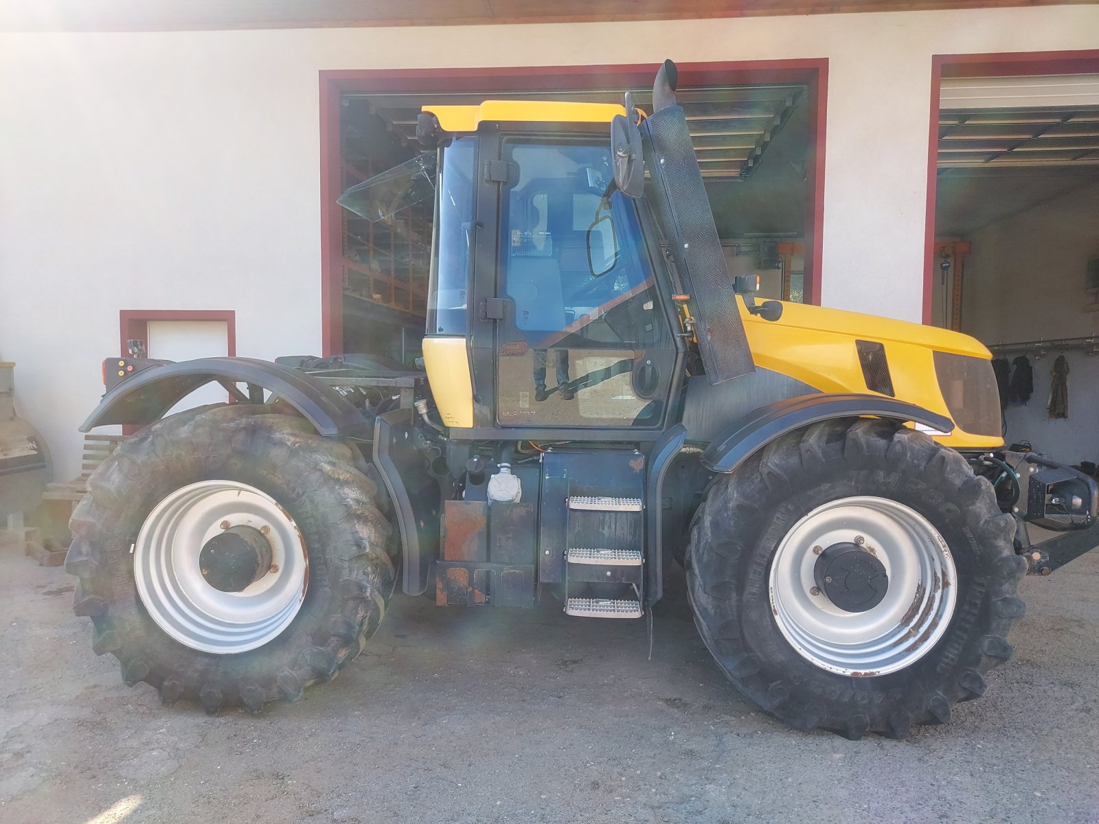 Traktor типа JCB Fastrac 2155 4WS, Gebrauchtmaschine в Haselbach (Фотография 23)