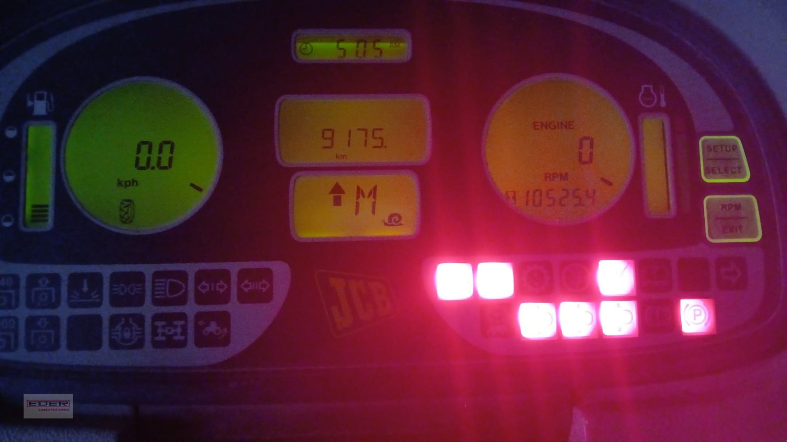 Traktor des Typs JCB Fastrac 3185, Gebrauchtmaschine in Pähl (Bild 11)