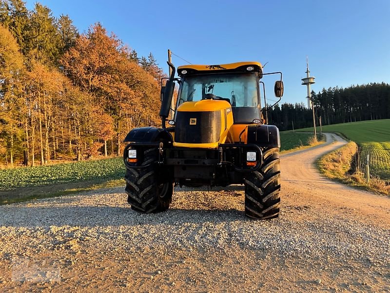 Traktor des Typs JCB Fastrac 3200, Gebrauchtmaschine in Pfeffenhausen (Bild 14)