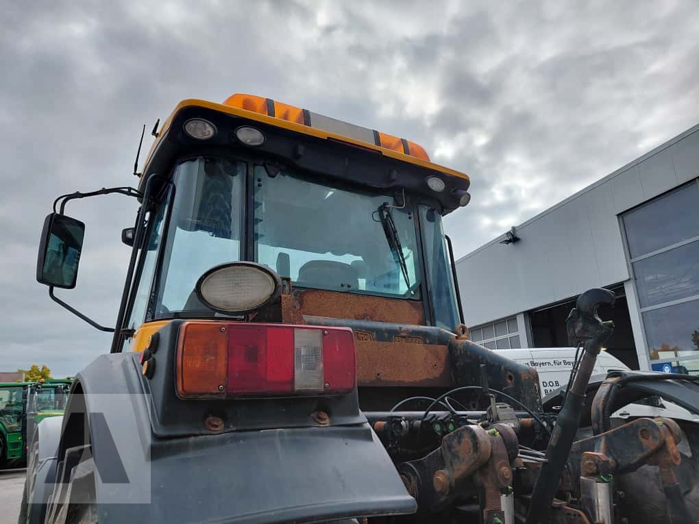 Traktor typu JCB Fastrac 3230, Gebrauchtmaschine v Regensburg (Obrázek 5)