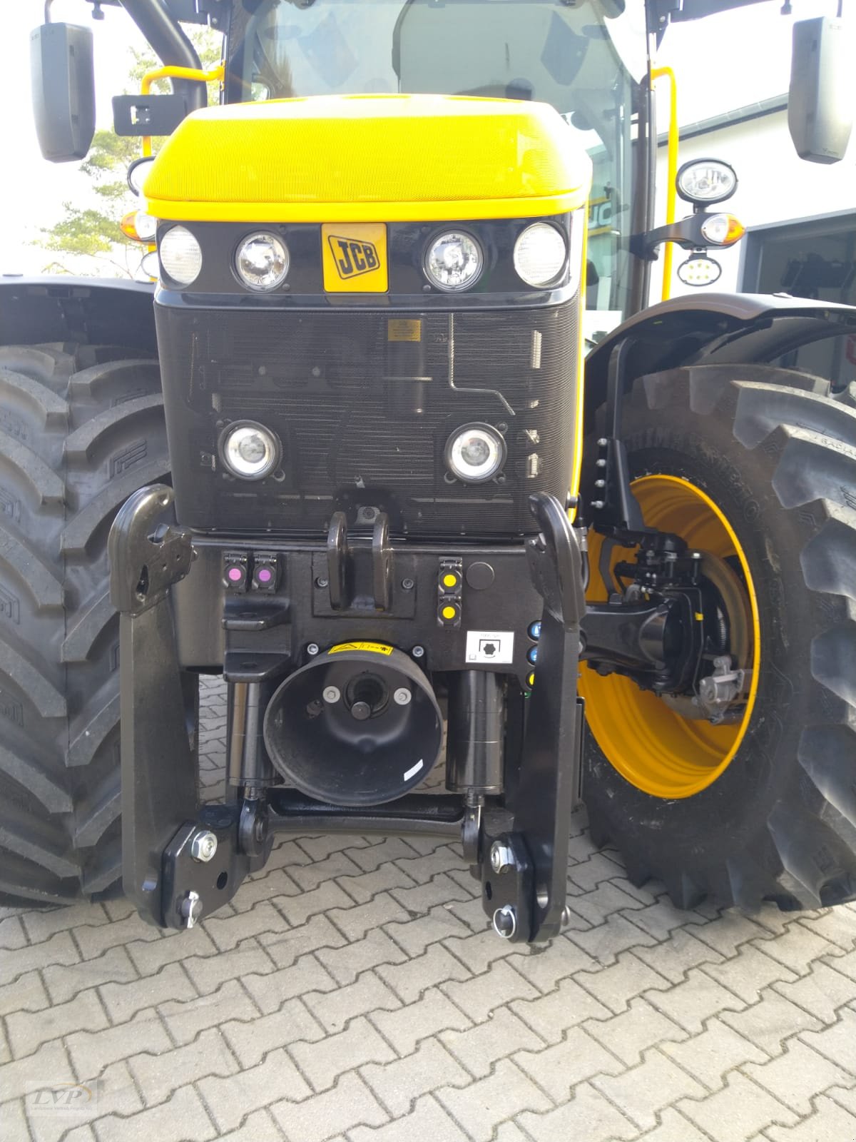Traktor van het type JCB Fastrac 4160, Gebrauchtmaschine in Pegnitz (Foto 8)