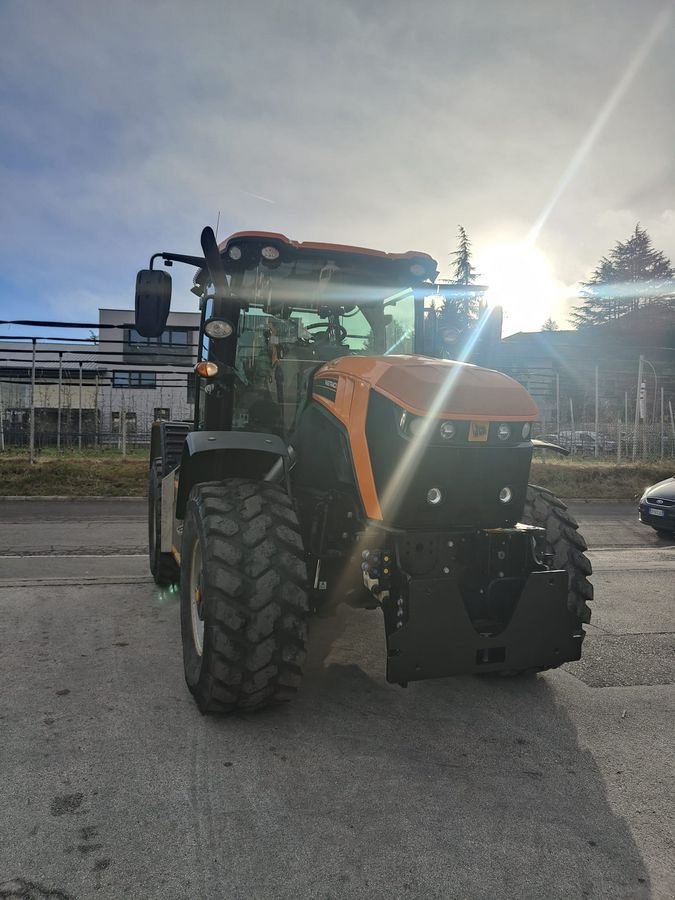 Traktor typu JCB Fastrac 4220 4WS Utility- GB056, Gebrauchtmaschine v Eppan (BZ) (Obrázek 6)