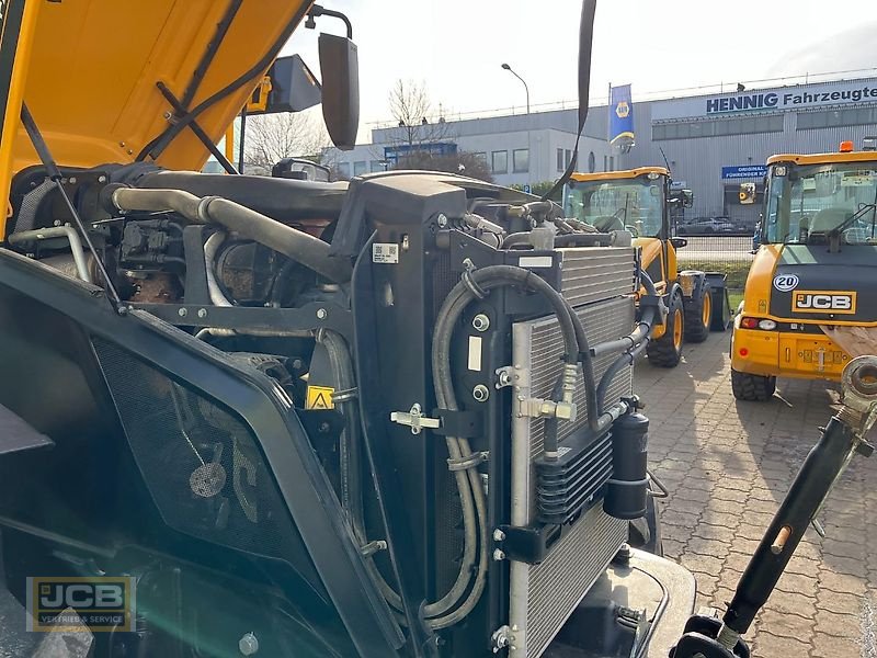 Traktor of the type JCB Fastrac 4220 Icon Pro Line, Gebrauchtmaschine in Frechen (Picture 16)
