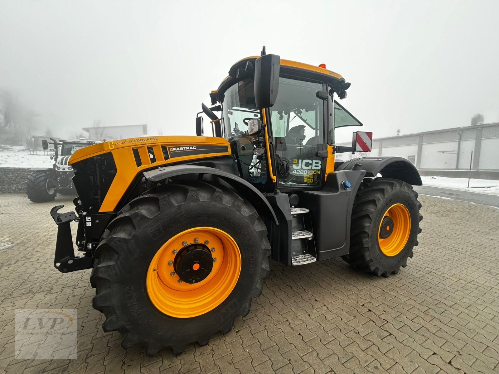 Traktor typu JCB Fastrac 4220 Icon, Gebrauchtmaschine w Hohenau (Zdjęcie 1)