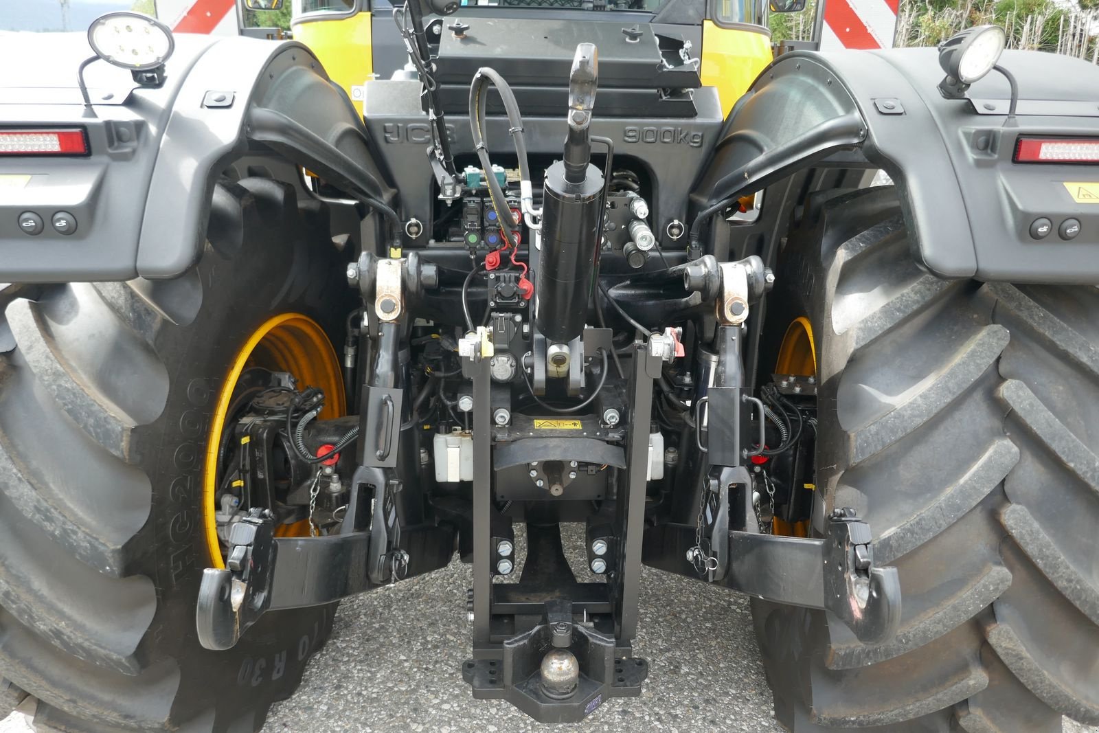 Traktor typu JCB Fastrac 4220 iCON, Gebrauchtmaschine v Villach (Obrázek 8)
