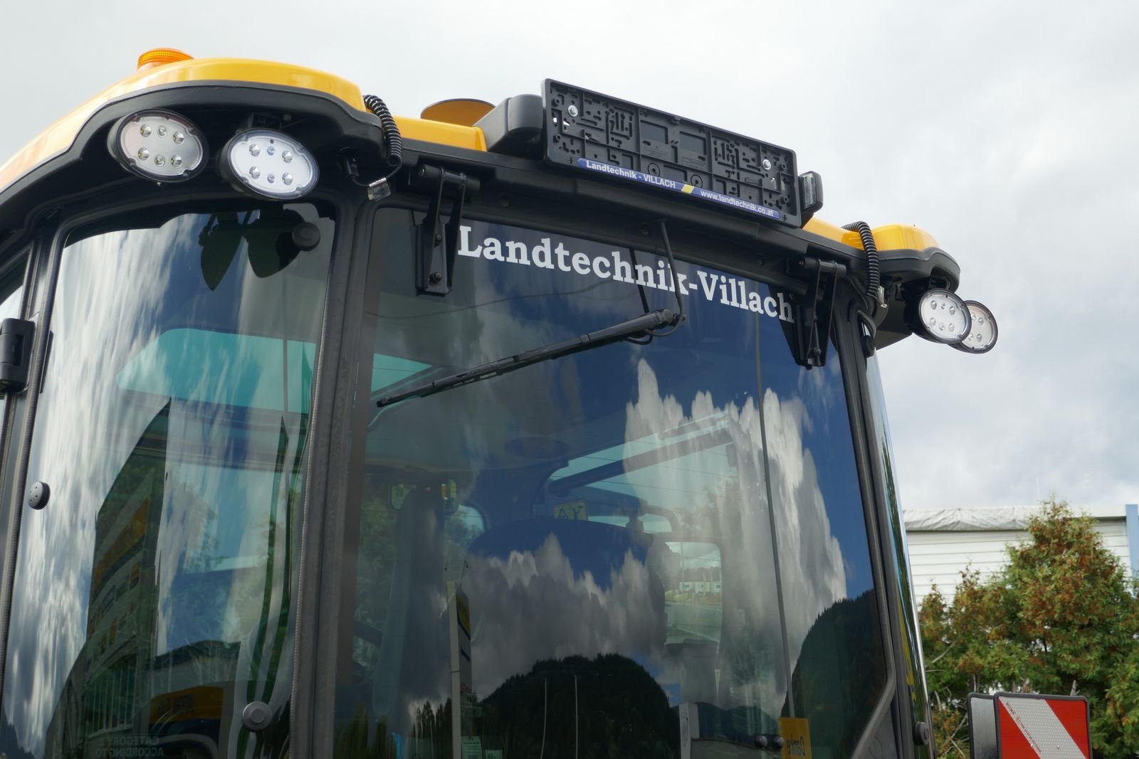 Traktor typu JCB Fastrac 4220 iCON, Gebrauchtmaschine v Villach (Obrázek 21)