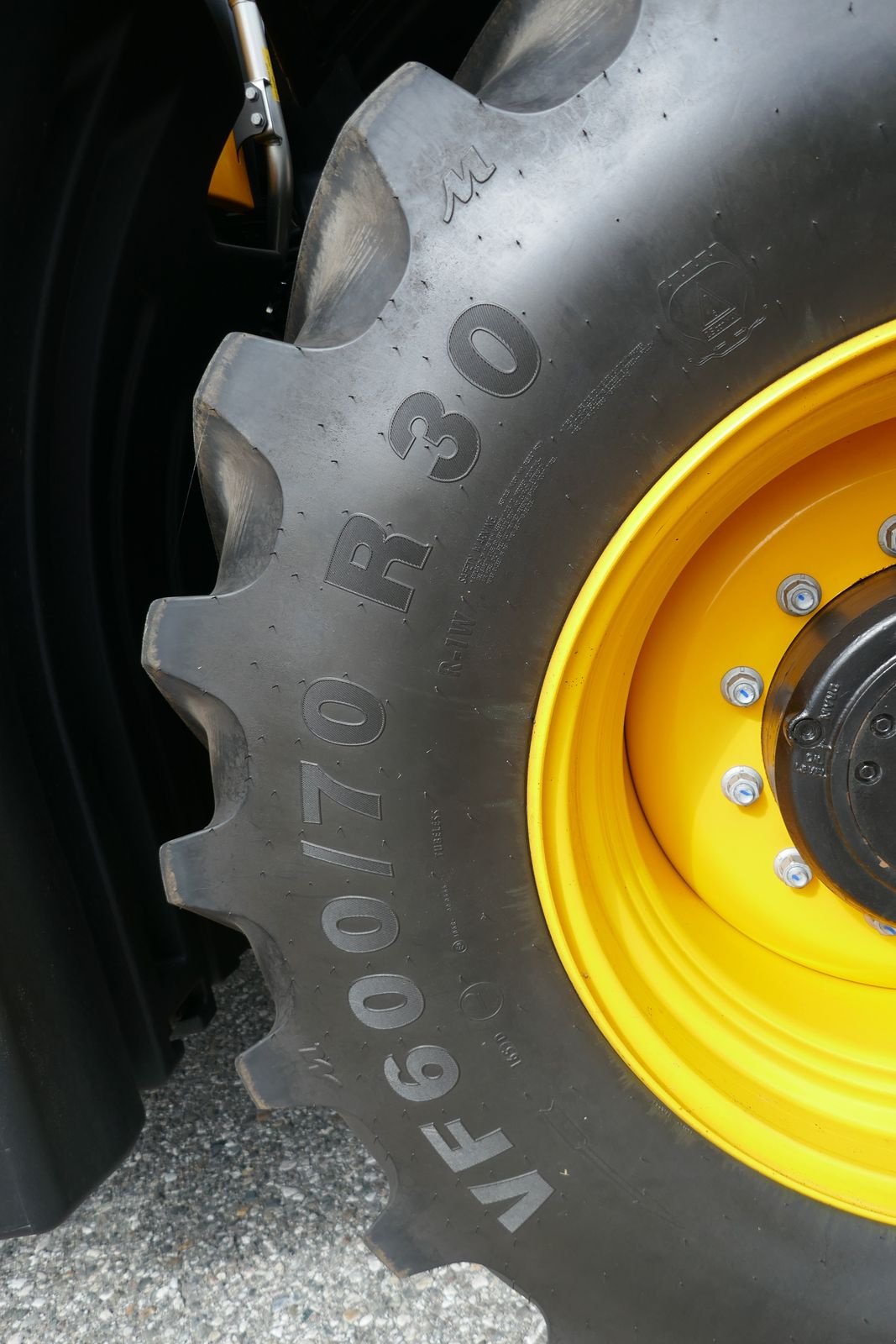 Traktor typu JCB Fastrac 4220 iCON, Gebrauchtmaschine v Villach (Obrázek 7)