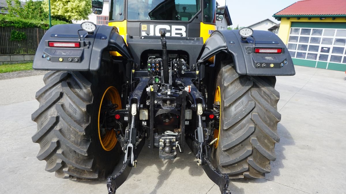 Traktor des Typs JCB Fastrac 4220 Miettraktor, Mietmaschine in Hürm (Bild 9)