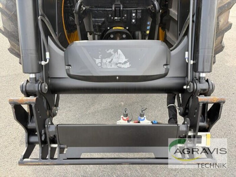 Traktor du type JCB FASTRAC 4220, Gebrauchtmaschine en Grimma (Photo 7)