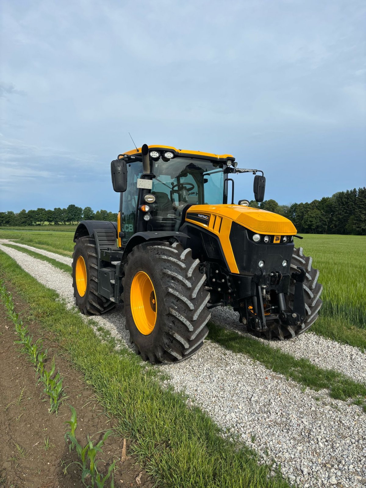 Traktor του τύπου JCB Fastrac 4220, Gebrauchtmaschine σε Egenburg (Φωτογραφία 3)