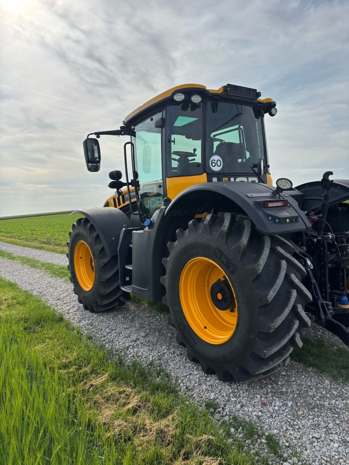 Traktor του τύπου JCB Fastrac 4220, Gebrauchtmaschine σε Egenburg (Φωτογραφία 7)