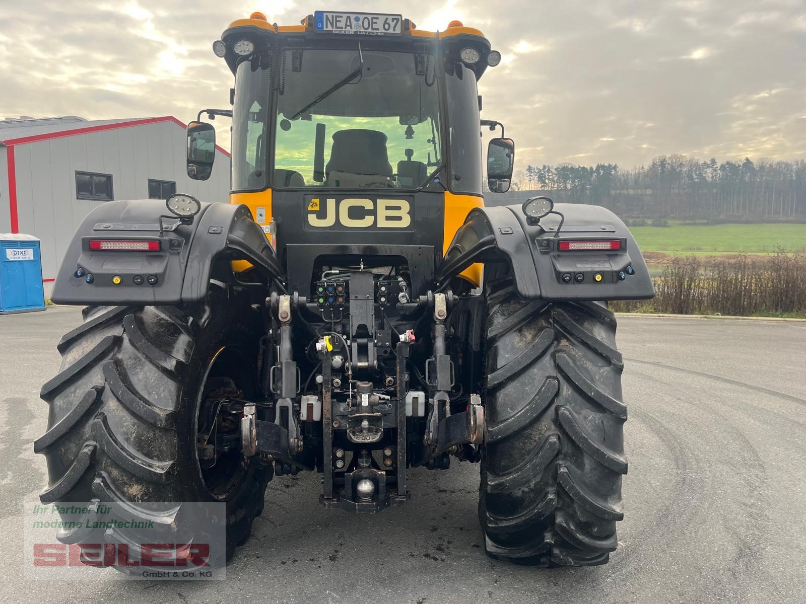Traktor des Typs JCB Fastrac 4220, Gebrauchtmaschine in Burghaslach (Bild 5)