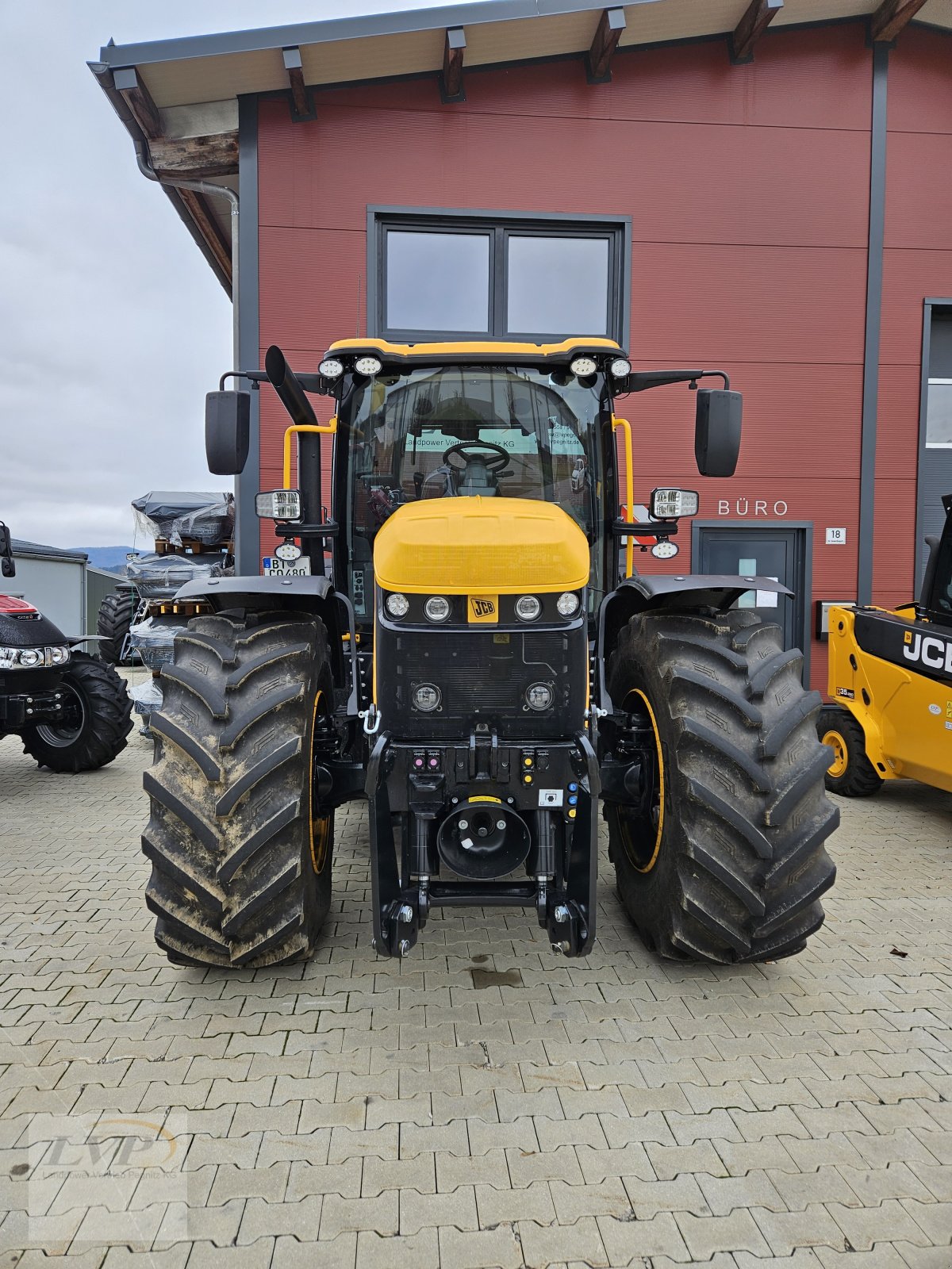 Traktor tip JCB Fastrac 4220, Neumaschine in Hohenau (Poză 2)