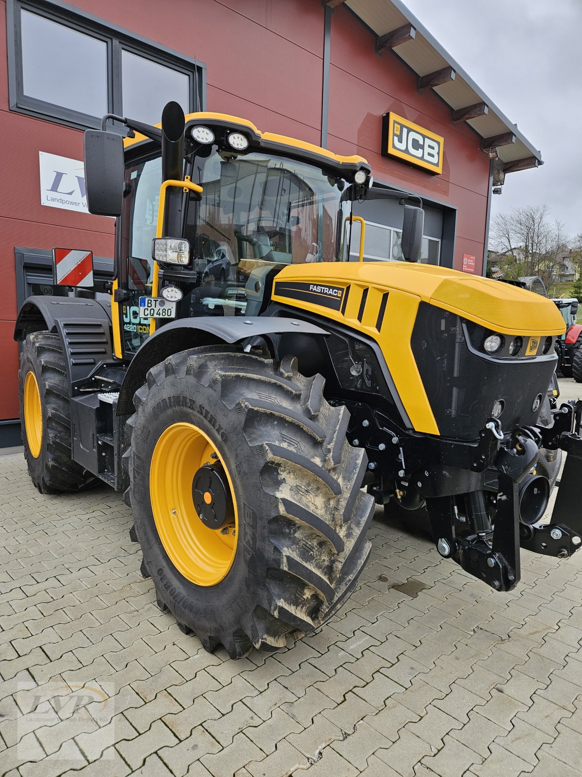 Traktor tip JCB Fastrac 4220, Neumaschine in Hohenau (Poză 3)