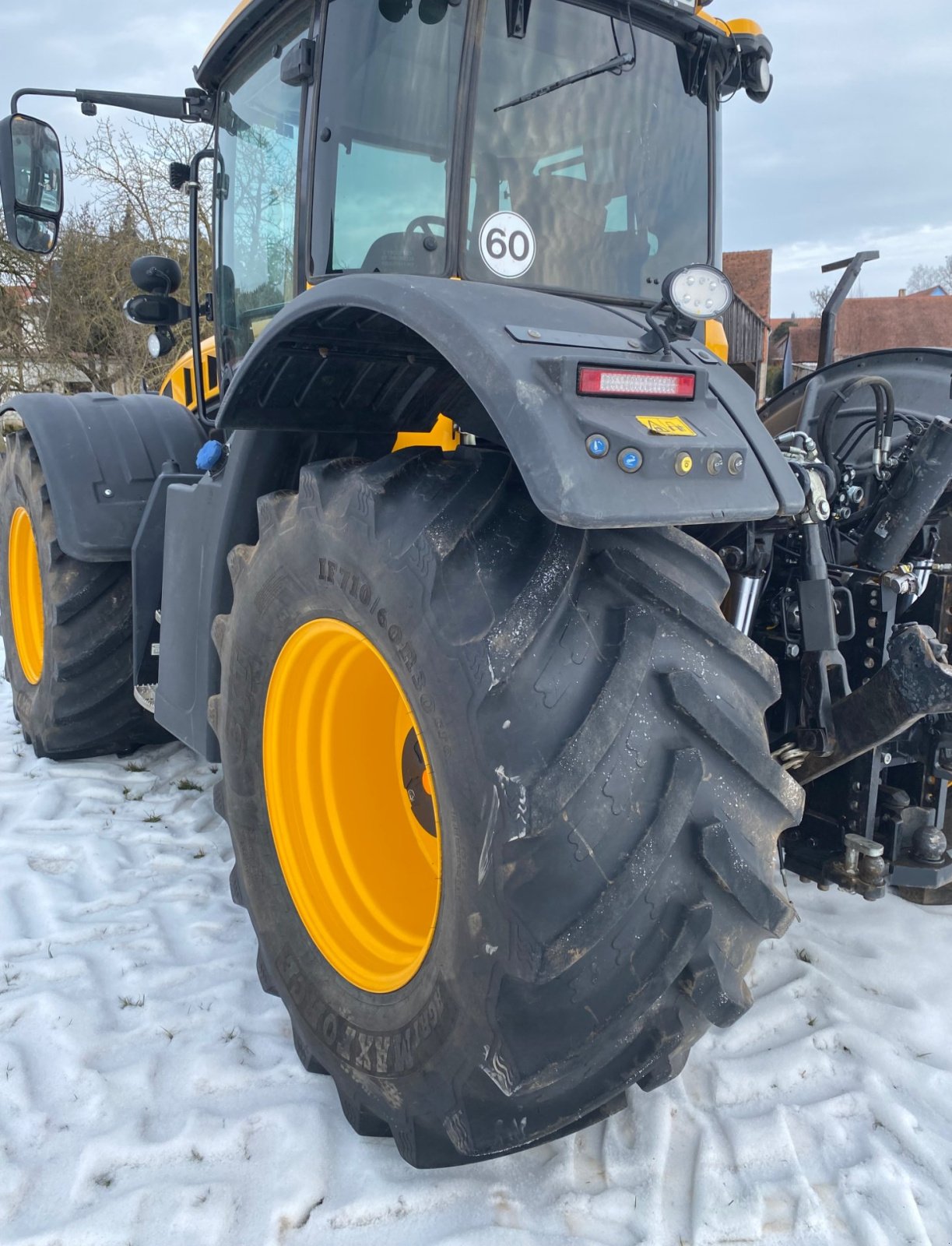 Traktor of the type JCB Fastrac 4220, Gebrauchtmaschine in Eitensheim (Picture 10)