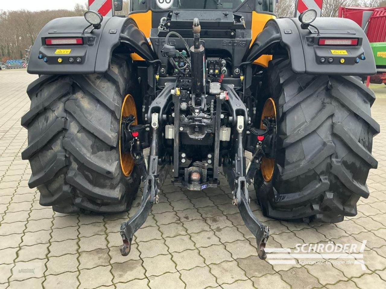 Traktor du type JCB FASTRAC 4220, Gebrauchtmaschine en Hemmoor (Photo 9)