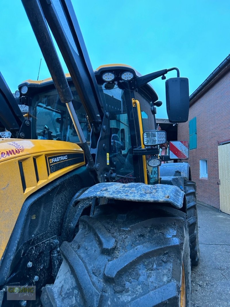 Traktor tipa JCB Fastrac 4220, Gebrauchtmaschine u Ort - Kunde (Slika 3)
