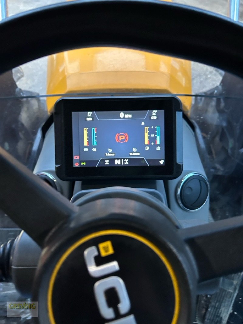 Traktor tipa JCB Fastrac 4220, Gebrauchtmaschine u Ort - Kunde (Slika 10)