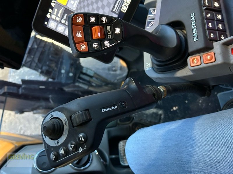 Traktor tipa JCB Fastrac 4220, Gebrauchtmaschine u Ort - Kunde (Slika 9)