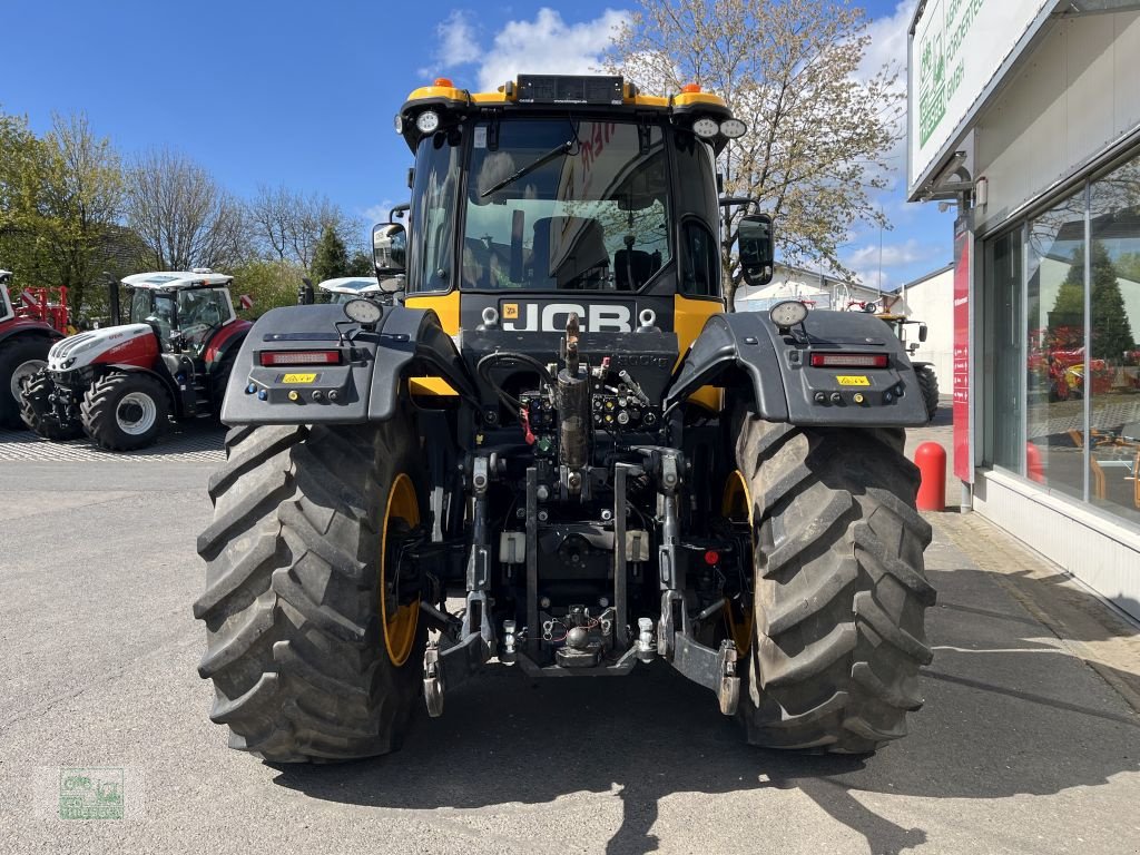Traktor van het type JCB Fastrac 4220, Gebrauchtmaschine in Steiningen b. Daun (Foto 4)