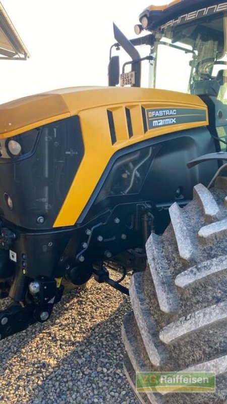 Traktor des Typs JCB Fastrac 4220, Gebrauchtmaschine in Bühl (Bild 3)