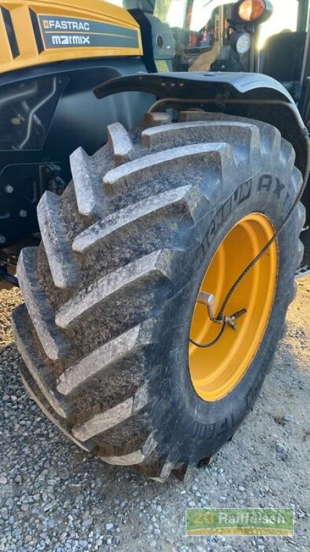 Traktor des Typs JCB Fastrac 4220, Gebrauchtmaschine in Bühl (Bild 2)