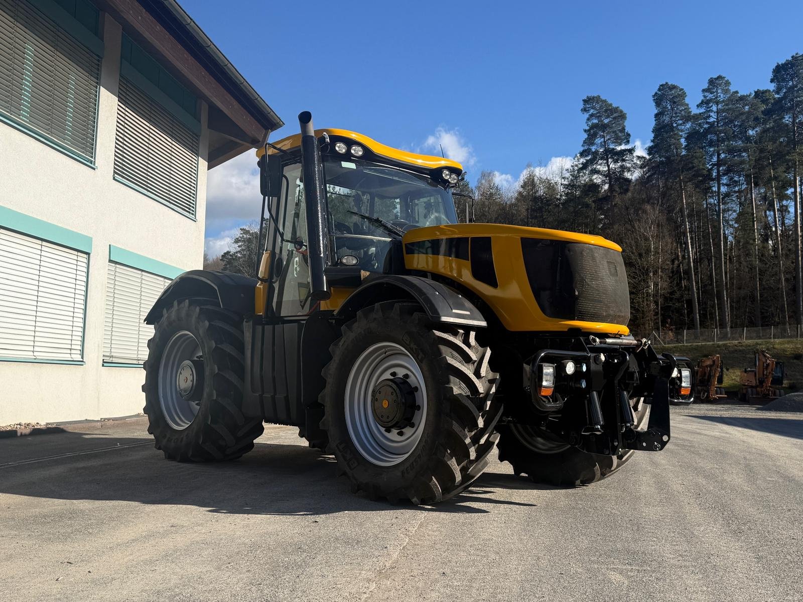 Traktor от тип JCB Fastrac 8250, Gebrauchtmaschine в Braidbach (Снимка 2)