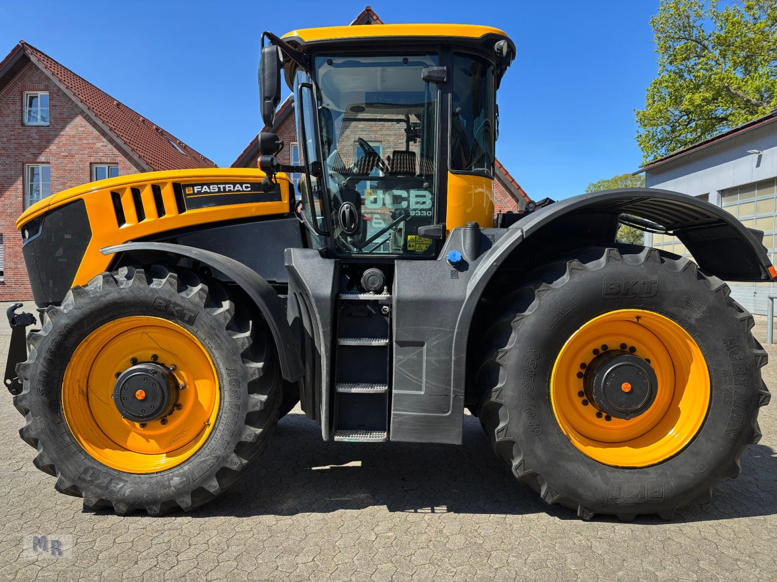 Traktor van het type JCB Fastrac 8330 70km/h, Gebrauchtmaschine in Greven (Foto 8)