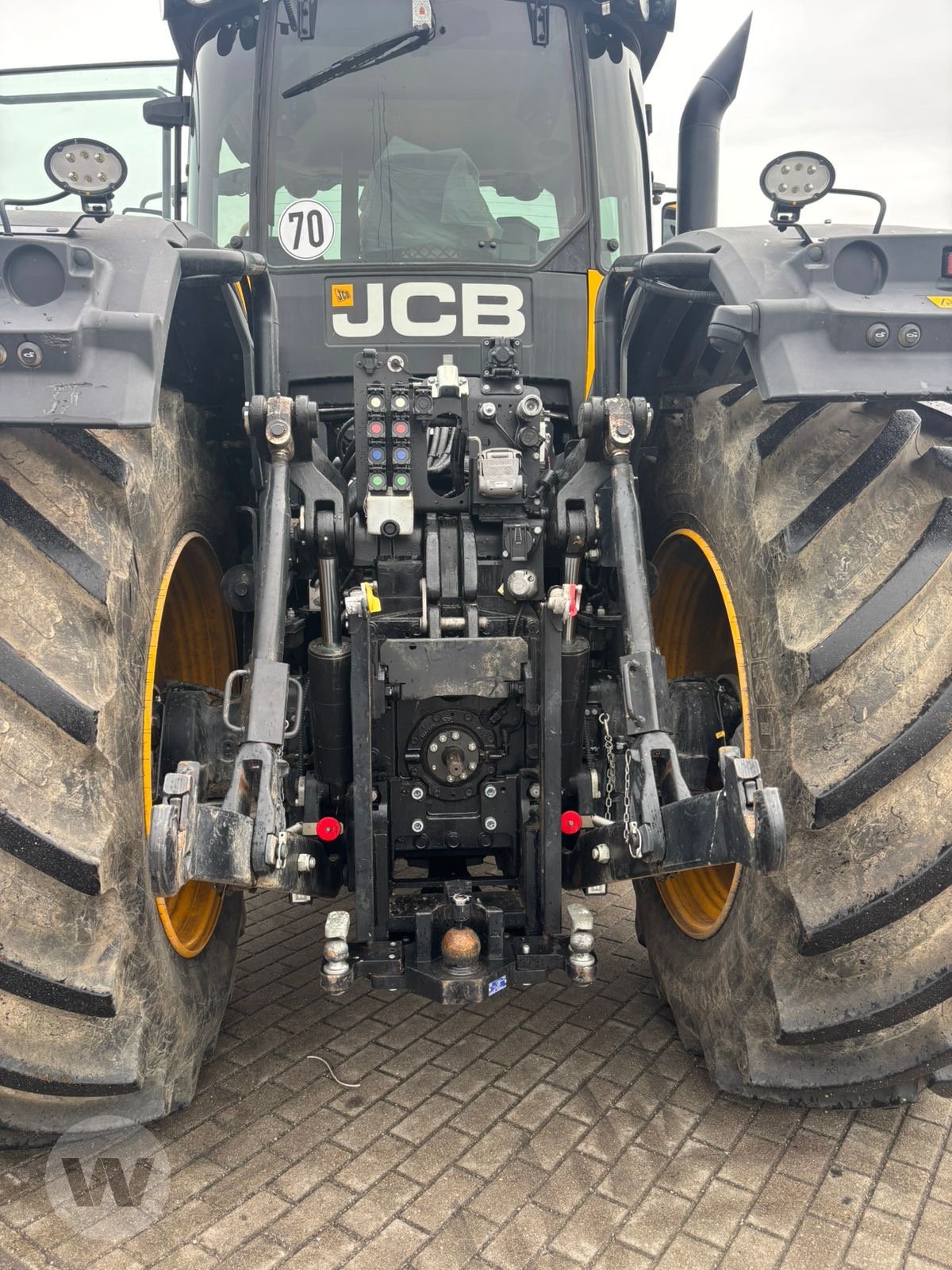 Traktor des Typs JCB FasTrac 8330, Neumaschine in Bützow (Bild 5)