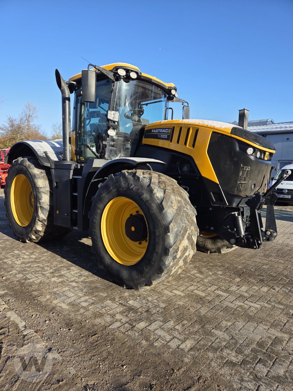 Traktor des Typs JCB FasTrac 8330, Gebrauchtmaschine in Husum (Bild 2)