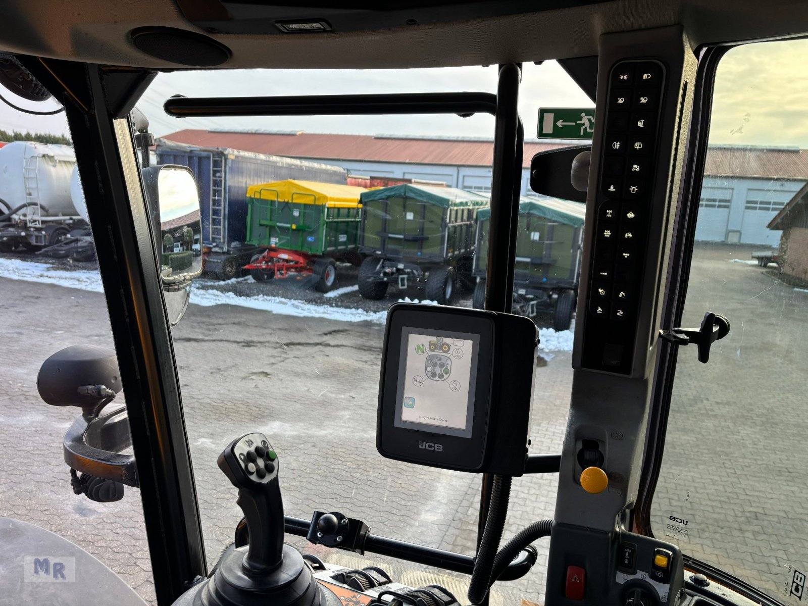 Traktor des Typs JCB Fastrac 8830 70km/h Interne Nr. 1342, Gebrauchtmaschine in Greven (Bild 16)