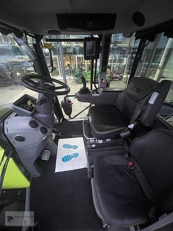 Traktor типа JCB Fasttrac 4220 MB-Trac Edition NEUWERTIG Schlepper, Gebrauchtmaschine в Gevelsberg (Фотография 9)