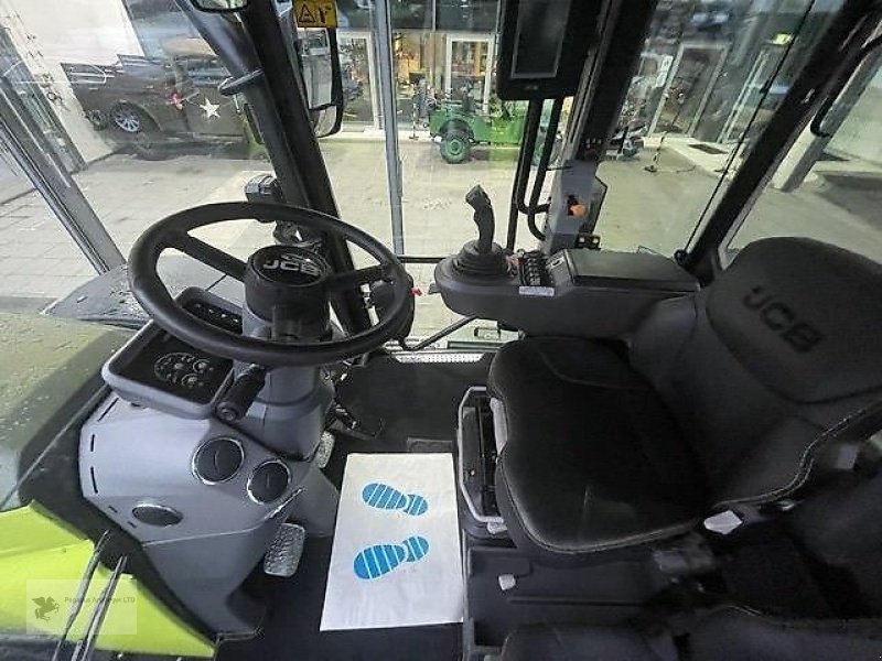 Traktor типа JCB Fasttrac 4220 MB-Trac Edition NEUWERTIG Schlepper, Gebrauchtmaschine в Gevelsberg (Фотография 10)