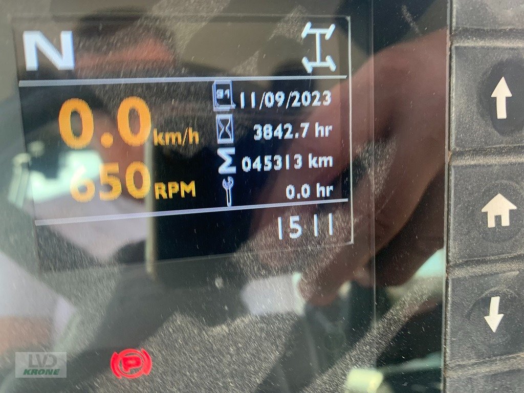 Traktor типа JCB Fasttrac 4220, Gebrauchtmaschine в Barsinghausen OT Groß Munzel (Фотография 12)