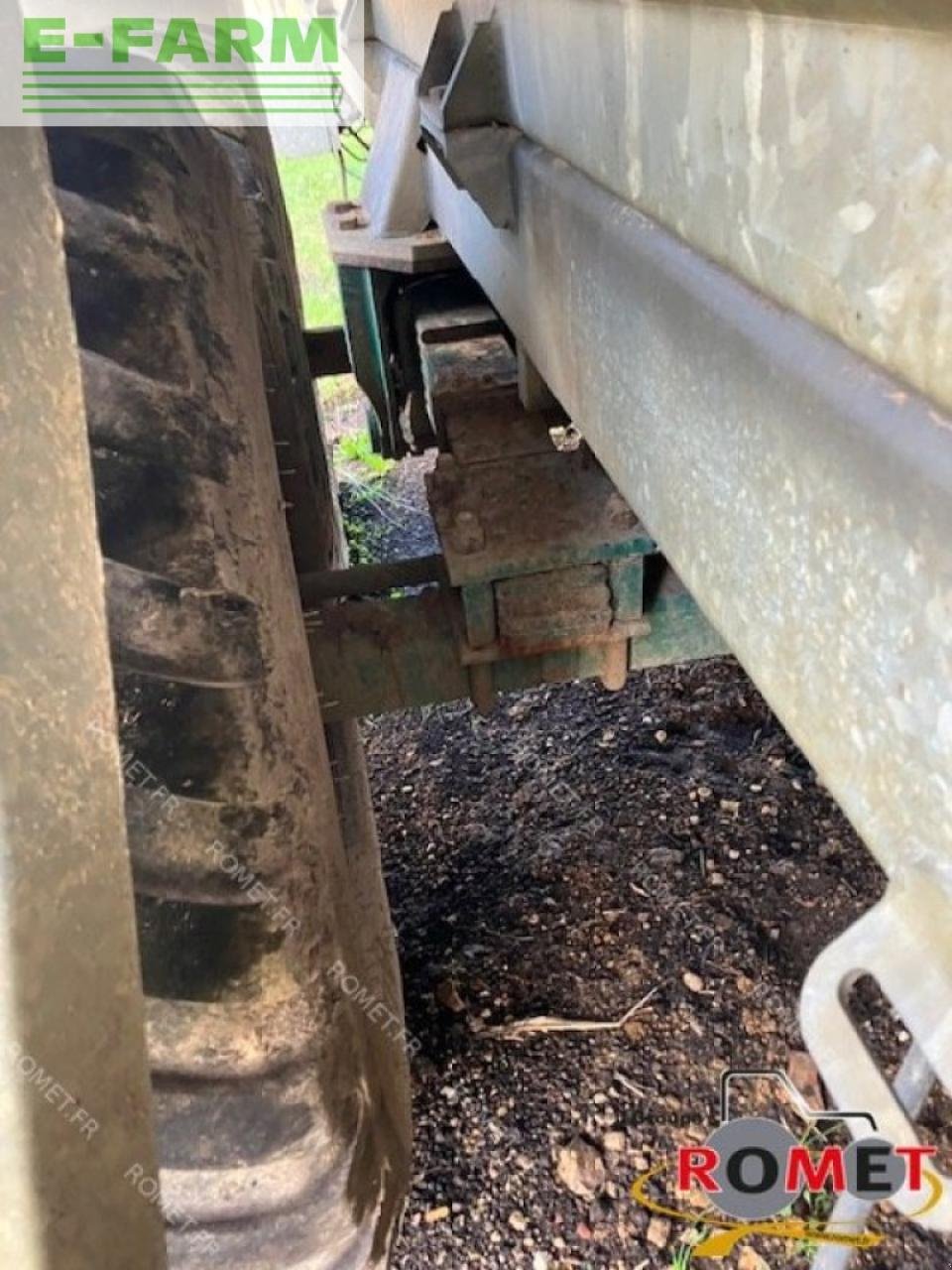 Traktor типа Jeantil gt15500, Gebrauchtmaschine в GENNES-SUR-GLAIZE (Фотография 11)