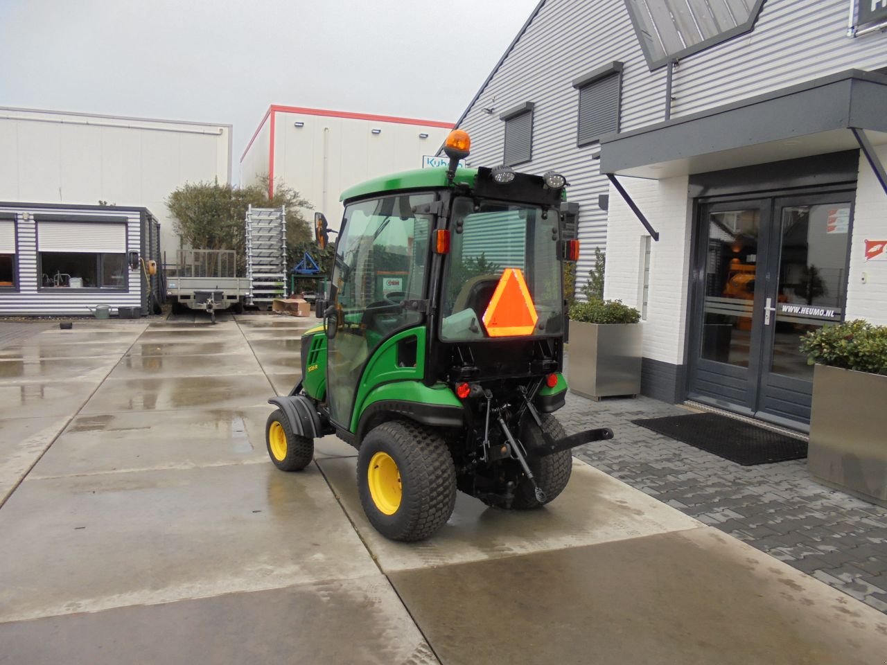 Traktor van het type John Deere 1026R, Gebrauchtmaschine in Hedel (Foto 5)